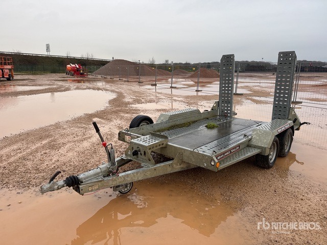 2021 Brian James Trailer P Draw 2400 Remorque 2 Esieux T/A Equipment Trailer - Remorque porte-engin surbaissée: photos 1 2021 Brian James Trailer P Draw 2400 Remorque 2 Esieux T/A Equipment Trailer - Remorque porte-engin surbaissée: photos 1