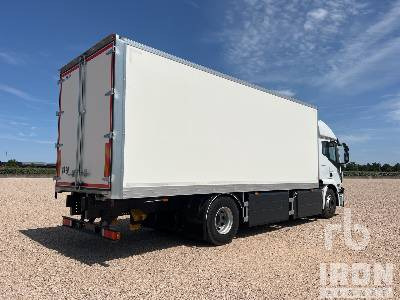 IVECO STRALIS 400NP 4x2 (Unused) - Camion fourgon: photos 3 IVECO STRALIS 400NP 4x2 (Unused) - Camion fourgon: photos 3