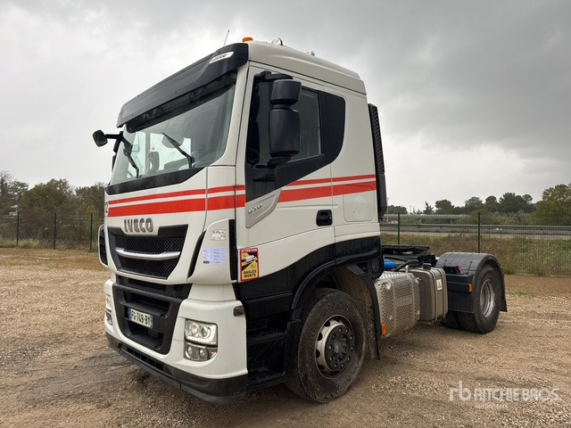 2019 Iveco Stralis 4x2 Tracteur Routier Cabine Cou ... S/A Sleeper Truck Tractor - Tracteur routier: photos 1 2019 Iveco Stralis 4x2 Tracteur Routier Cabine Cou ... S/A Sleeper Truck Tractor - Tracteur routier: photos 1