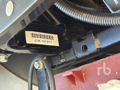 YAMAHA DR2E18T PTV 4 P 4x2 Electric Voiture De Golf El ... - Quadricycle: photos 5 YAMAHA DR2E18T PTV 4 P 4x2 Electric Voiture De Golf El ... - Quadricycle: photos 5