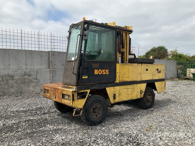 1997 Boss 546-5C2 4000 kg Sideloader Forklift - Chariot élévateur diesel: photos 3 1997 Boss 546-5C2 4000 kg Sideloader Forklift - Chariot élévateur diesel: photos 3