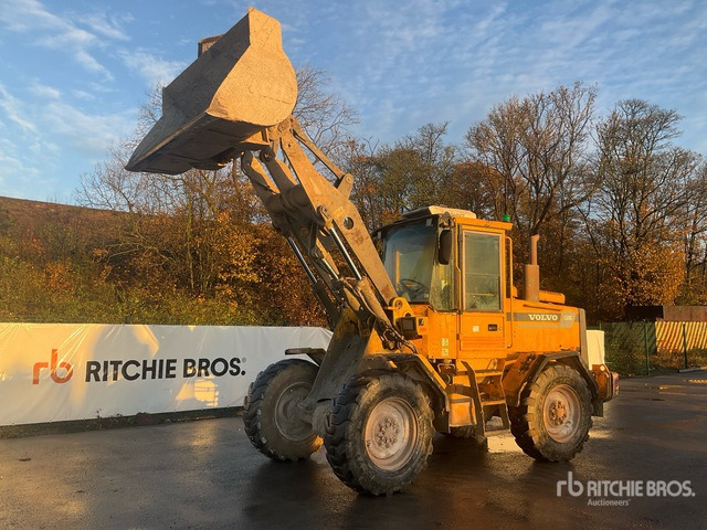 1997 Volvo L50C Wheel Loader - Chargeuse sur pneus: photos 3 1997 Volvo L50C Wheel Loader - Chargeuse sur pneus: photos 3