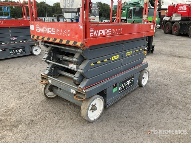2010 Skyjack SJIII4632 Electric Scissor Lift - Nacelle ciseaux: photos 5 2010 Skyjack SJIII4632 Electric Scissor Lift - Nacelle ciseaux: photos 5