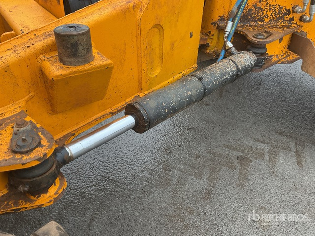 2010 Thwaites MACH565 6 ton Dumper - Tombereau: photos 5 2010 Thwaites MACH565 6 ton Dumper - Tombereau: photos 5