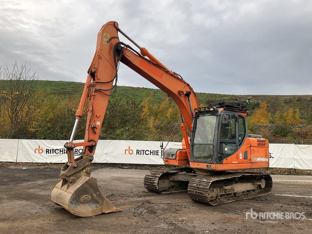 2013 Doosan DX140 LC Tracked Excavator - Pelle sur chenille: photos 2 2013 Doosan DX140 LC Tracked Excavator - Pelle sur chenille: photos 2