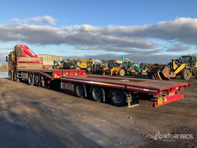 2013 Scania R480LB Effer 685/5S Crane - Beavertail T/A Sleeper Truck Tractor - Camion plateau: photos 4 2013 Scania R480LB Effer 685/5S Crane - Beavertail T/A Sleeper Truck Tractor - Camion plateau: photos 4