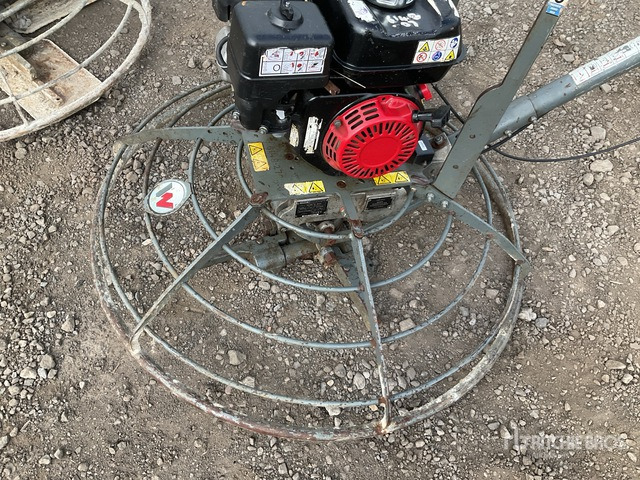 2013 Wacker Neuson CT36ADT Quantity of (2) Power Trowel - Truelle mécanique: photos 5 2013 Wacker Neuson CT36ADT Quantity of (2) Power Trowel - Truelle mécanique: photos 5