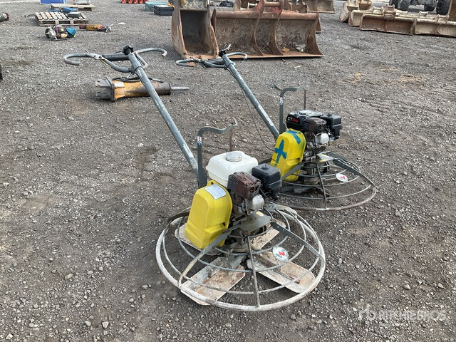 2013 Wacker Neuson CT36ADT Quantity of (2) Power Trowel - Truelle mécanique: photos 4 2013 Wacker Neuson CT36ADT Quantity of (2) Power Trowel - Truelle mécanique: photos 4