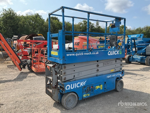 2014 Genie GS2632 Electric Scissor Lift - Nacelle ciseaux: photos 3 2014 Genie GS2632 Electric Scissor Lift - Nacelle ciseaux: photos 3