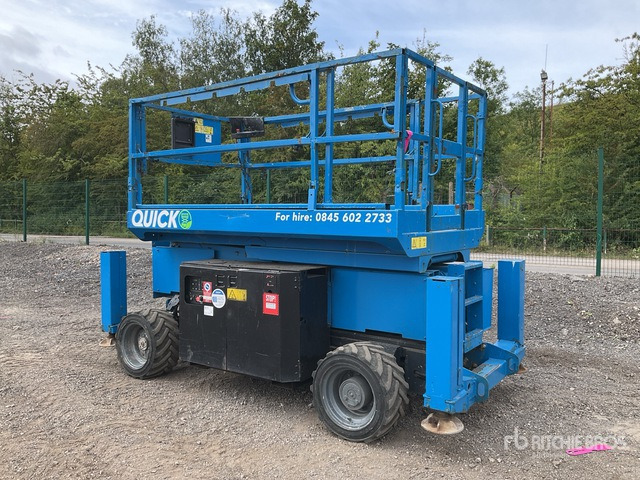 2014 Genie GS2669RT 4x4 Diesel Scissor Lift - Nacelle ciseaux: photos 3 2014 Genie GS2669RT 4x4 Diesel Scissor Lift - Nacelle ciseaux: photos 3