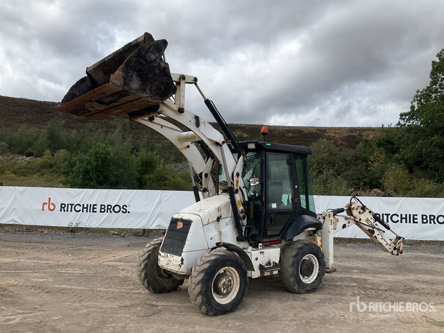 2014 JCB 2CX 4x4x4 Backhoe Loader - Broyeur/ Épareuse: photos 2 2014 JCB 2CX 4x4x4 Backhoe Loader - Broyeur/ Épareuse: photos 2
