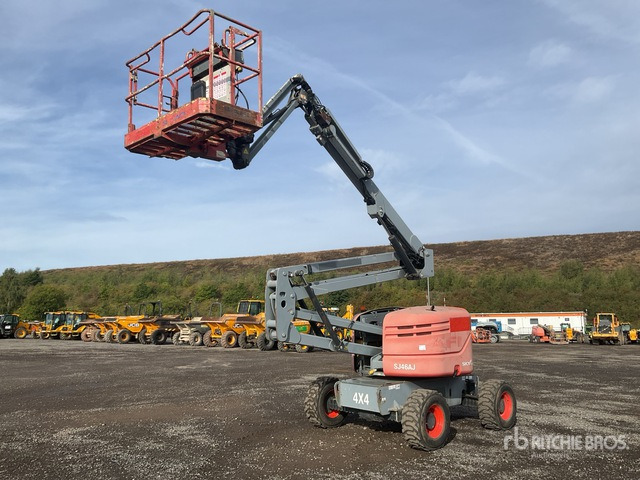 2014 Skyjack SJ46AJ 4WD Diesel Articulating Boom Lift - Nacelle articulée: photos 2 2014 Skyjack SJ46AJ 4WD Diesel Articulating Boom Lift - Nacelle articulée: photos 2