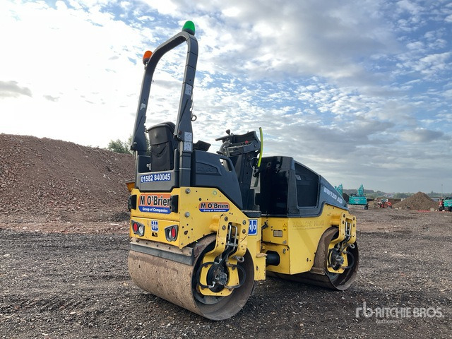 2015 Bomag 120AD-5 Double Drum Roller - Compacteur: photos 4 2015 Bomag 120AD-5 Double Drum Roller - Compacteur: photos 4