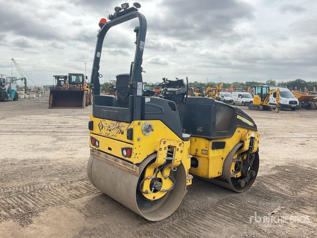 2015 Bomag BW138AD-5 Double Drum Roller - Rouleau compresseur: photos 3 2015 Bomag BW138AD-5 Double Drum Roller - Rouleau compresseur: photos 3