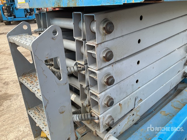 2015 Genie GS-4047 Electric (Inoperable) Scissor Lift - Nacelle ciseaux: photos 5 2015 Genie GS-4047 Electric (Inoperable) Scissor Lift - Nacelle ciseaux: photos 5