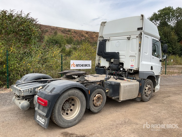 2016 DAF CF440 6x2 T/A Sleeper Truck Tractor - Broyeur/ Épareuse: photos 4 2016 DAF CF440 6x2 T/A Sleeper Truck Tractor - Broyeur/ Épareuse: photos 4