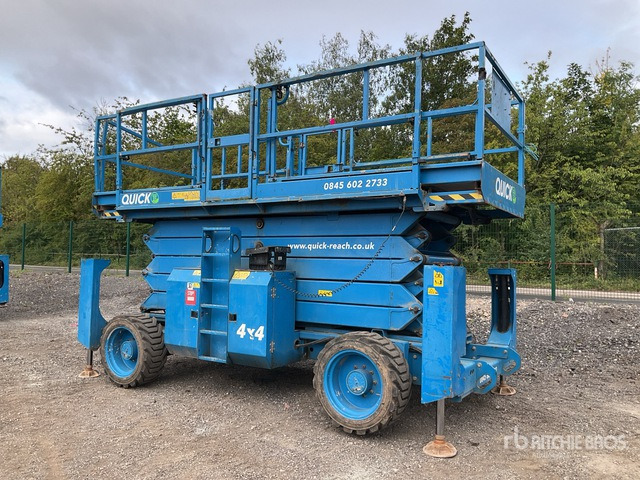 2016 Genie GS5390 4x4 Diesel Scissor Lift - Nacelle ciseaux: photos 2 2016 Genie GS5390 4x4 Diesel Scissor Lift - Nacelle ciseaux: photos 2