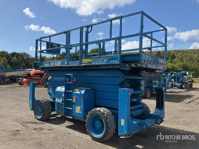 2016 Genie GS5390 4x4 Diesel Scissor Lift - Nacelle ciseaux: photos 2 2016 Genie GS5390 4x4 Diesel Scissor Lift - Nacelle ciseaux: photos 2