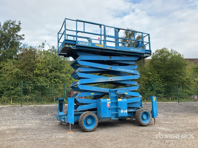 2016 Genie GS5390 4x4 Diesel Scissor Lift - Nacelle ciseaux: photos 3 2016 Genie GS5390 4x4 Diesel Scissor Lift - Nacelle ciseaux: photos 3