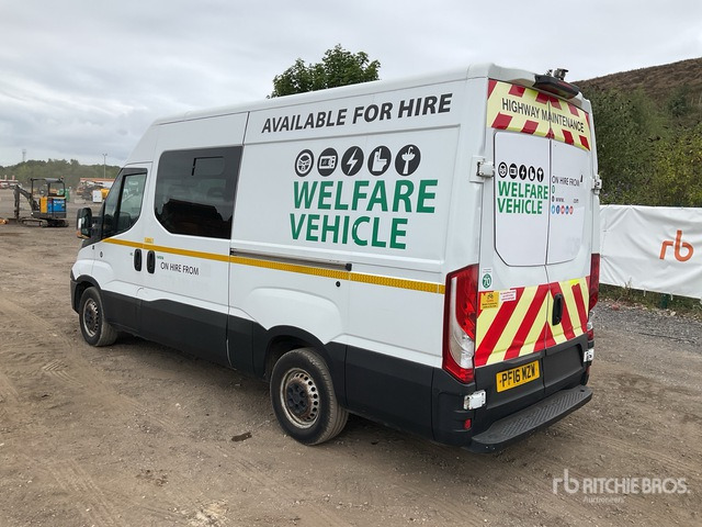 2016 Iveco Daily 35S11 SWB 4x2 Van Truck - Fourgon utilitaire: photos 3 2016 Iveco Daily 35S11 SWB 4x2 Van Truck - Fourgon utilitaire: photos 3