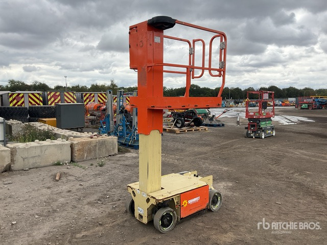 2016 JLG 1230ES Vertical Mast Lift - Nacelle à mât vertical: photos 2 2016 JLG 1230ES Vertical Mast Lift - Nacelle à mât vertical: photos 2