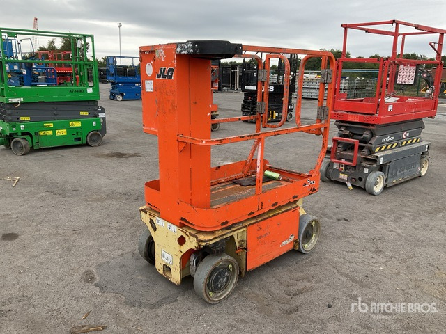 2016 JLG 1230ES Vertical Mast Lift - Nacelle à mât vertical: photos 4 2016 JLG 1230ES Vertical Mast Lift - Nacelle à mât vertical: photos 4