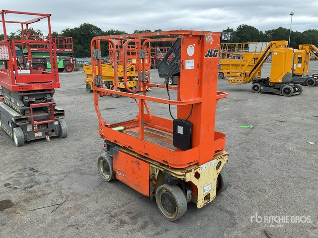 2016 JLG 1230ES Vertical Mast Lift - Nacelle à mât vertical: photos 3 2016 JLG 1230ES Vertical Mast Lift - Nacelle à mât vertical: photos 3