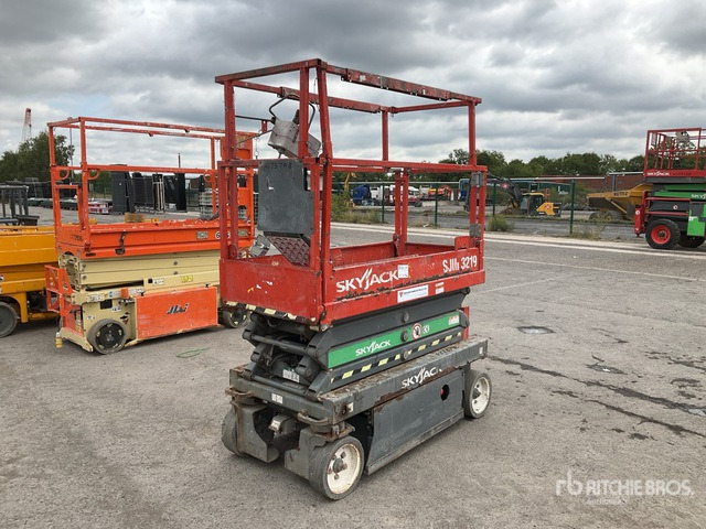 2016 Skyjack SJIII3219 Electric Scissor Lift - Nacelle ciseaux: photos 2 2016 Skyjack SJIII3219 Electric Scissor Lift - Nacelle ciseaux: photos 2