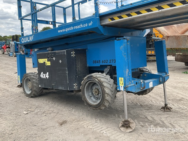 2017 Genie GS-3369RT 4x4 Diesel Scissor Lift - Nacelle ciseaux: photos 5 2017 Genie GS-3369RT 4x4 Diesel Scissor Lift - Nacelle ciseaux: photos 5