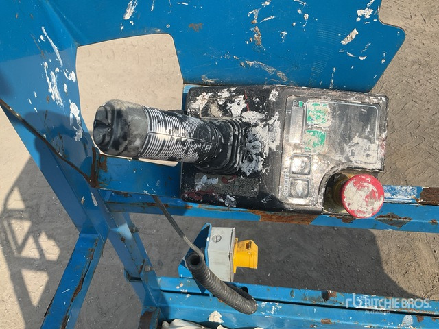 2017 Genie GS-4047 Electric Scissor Lift - Nacelle ciseaux: photos 5 2017 Genie GS-4047 Electric Scissor Lift - Nacelle ciseaux: photos 5