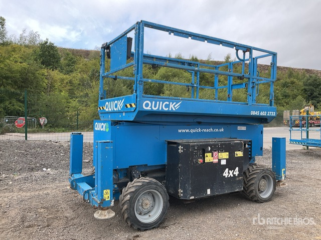 2017 Genie GS-4069 4x4 Diesel Scissor Lift - Nacelle ciseaux: photos 4 2017 Genie GS-4069 4x4 Diesel Scissor Lift - Nacelle ciseaux: photos 4