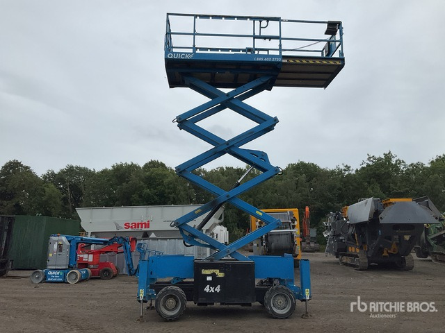2017 Genie GS3369 4x4 Diesel Diesel Scissor Lift ... Scissor Lift - Nacelle ciseaux: photos 2 2017 Genie GS3369 4x4 Diesel Diesel Scissor Lift ... Scissor Lift - Nacelle ciseaux: photos 2