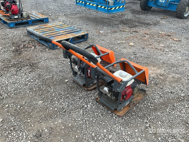 2018 Belle FC4000E Quantity of (2) Vibratory Plate Compactor - Plaque vibrante: photos 4 2018 Belle FC4000E Quantity of (2) Vibratory Plate Compactor - Plaque vibrante: photos 4