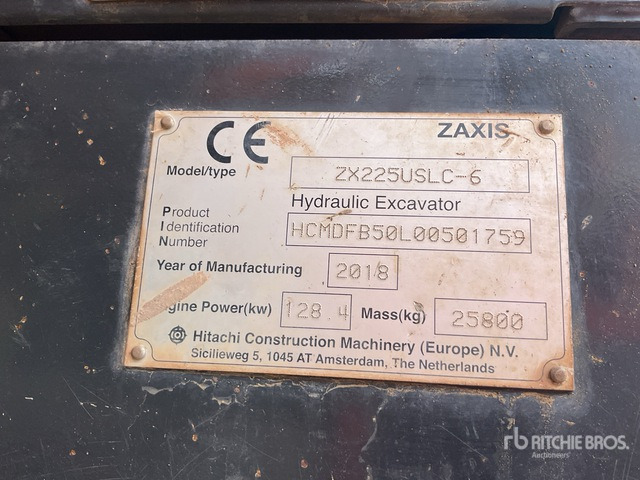 2018 Hitachi ZX225USLC-6 Tracked Excavator - Pelle sur chenille: photos 3 2018 Hitachi ZX225USLC-6 Tracked Excavator - Pelle sur chenille: photos 3
