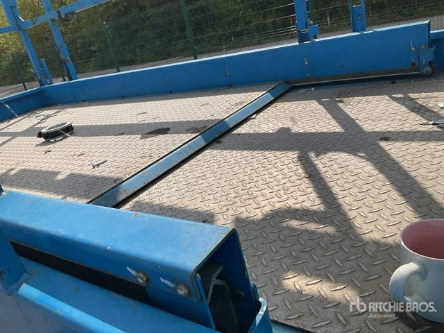 2019 Genie GS4069 Bi-Energy Scissor Lift - Nacelle ciseaux: photos 4 2019 Genie GS4069 Bi-Energy Scissor Lift - Nacelle ciseaux: photos 4
