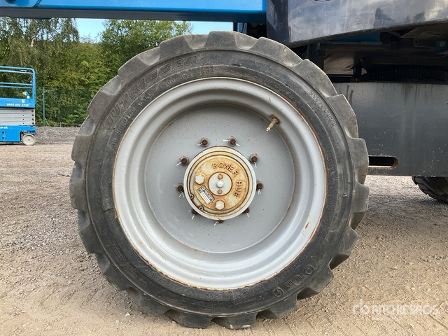 2021 Genie Z45 4WD Diesel Articulating Boom Lift - Nacelle articulée: photos 5 2021 Genie Z45 4WD Diesel Articulating Boom Lift - Nacelle articulée: photos 5