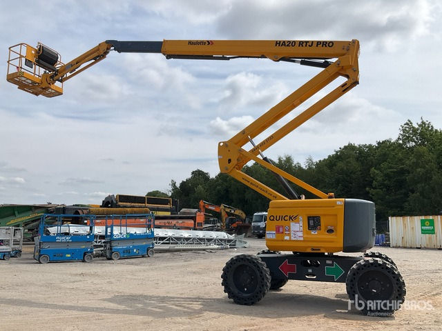 2021 Haulotte HA20RTJPRO 4WD Diesel Articulating Boom Lift - Nacelle articulée: photos 2 2021 Haulotte HA20RTJPRO 4WD Diesel Articulating Boom Lift - Nacelle articulée: photos 2
