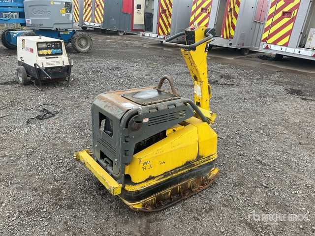 2015 Wacker Neuson Vibroplate DPU100-70 LES Vibratory Plate Compactor Vibratory Plate Compactor - Autre matériel: photos 1 2015 Wacker Neuson Vibroplate DPU100-70 LES Vibratory Plate Compactor Vibratory Plate Compactor - Autre matériel: photos 1