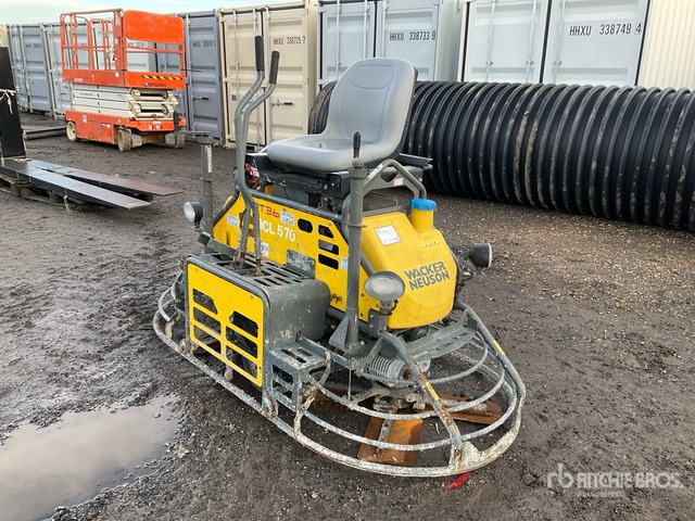 Wacker Neuson CRT36 Concrete Screed - Autre matériel: photos 1 Wacker Neuson CRT36 Concrete Screed - Autre matériel: photos 1