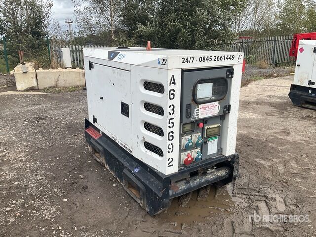 Groupe électrogène Sdmo R22 Generator Set: photos 1