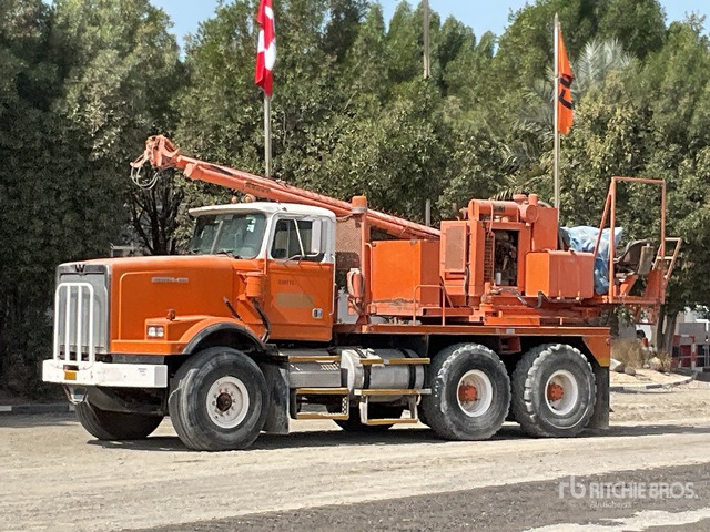 1995 Western Star 4966S Altec TH7 on 6x4 Drill Truck - Broyeur/ Épareuse: photos 2 1995 Western Star 4966S Altec TH7 on 6x4 Drill Truck - Broyeur/ Épareuse: photos 2