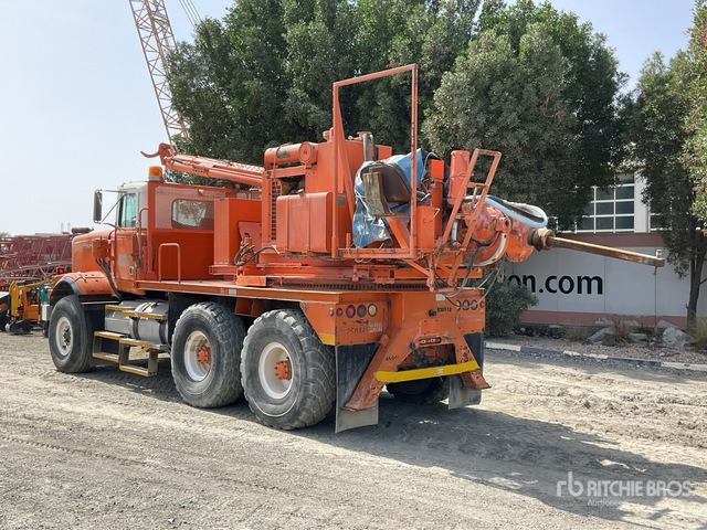 1995 Western Star 4966S Altec TH7 on 6x4 Drill Truck - Broyeur/ Épareuse: photos 3 1995 Western Star 4966S Altec TH7 on 6x4 Drill Truck - Broyeur/ Épareuse: photos 3