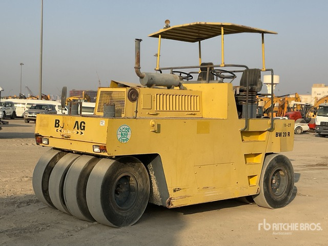 1999 Bomag BW20R 8 Wheel Pneumatic Roller - Broyeur/ Épareuse: photos 1 1999 Bomag BW20R 8 Wheel Pneumatic Roller - Broyeur/ Épareuse: photos 1