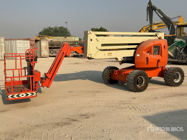 2002 JLG 450AJ Series ll 4WD Diesel Articulating Boom Lift - Nacelle articulée: photos 2 2002 JLG 450AJ Series ll 4WD Diesel Articulating Boom Lift - Nacelle articulée: photos 2