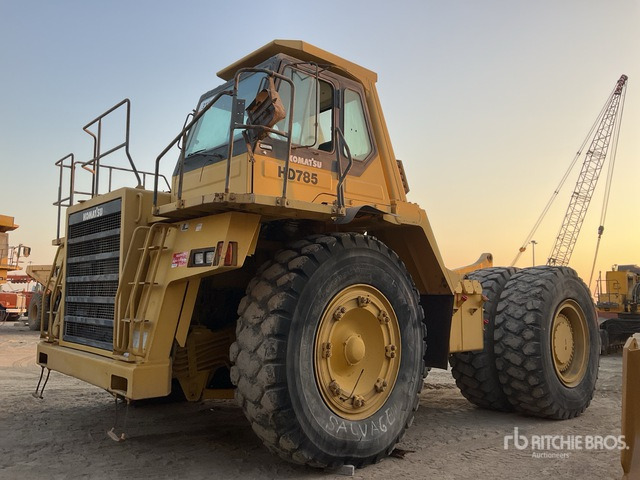 2003 Komatsu HD785-5 Haul Truck - Tombereau rigide: photos 1 2003 Komatsu HD785-5 Haul Truck - Tombereau rigide: photos 1