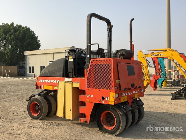Compacteur à pneus 2004 Dynapac CP132 9 Wheel Pneumatic Roller: photos 6