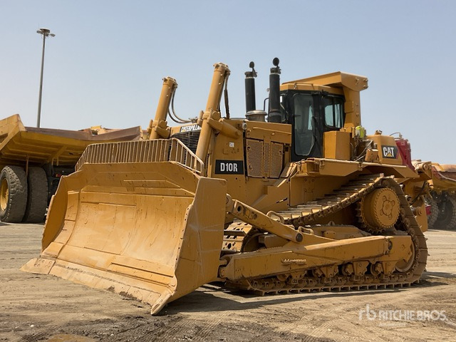 2005 Cat D10R - Bulldozer: photos 2 2005 Cat D10R - Bulldozer: photos 2
