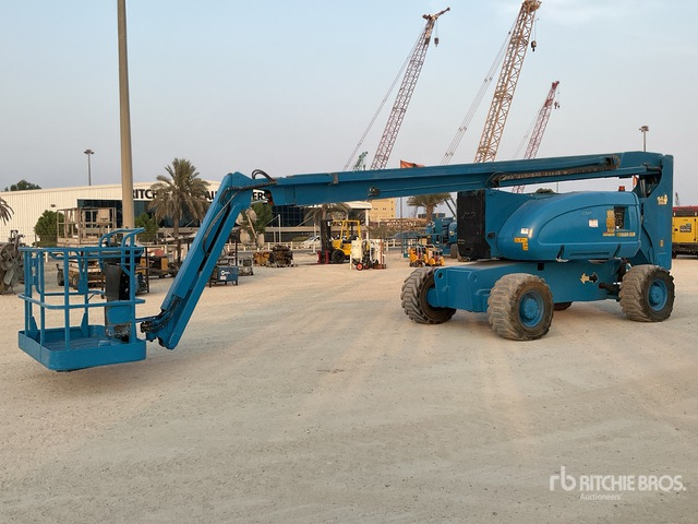2005 JLG 800AJ 4WD Diesel Articulating Boom Lift - Nacelle articulée: photos 3 2005 JLG 800AJ 4WD Diesel Articulating Boom Lift - Nacelle articulée: photos 3