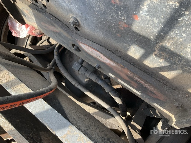 2006 Cat DE30NT 3 ton Forklift - Chariot élévateur diesel: photos 5 2006 Cat DE30NT 3 ton Forklift - Chariot élévateur diesel: photos 5