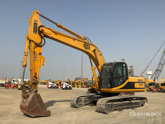 2007 JCB JS220 - Pelle sur chenille: photos 2 2007 JCB JS220 - Pelle sur chenille: photos 2
